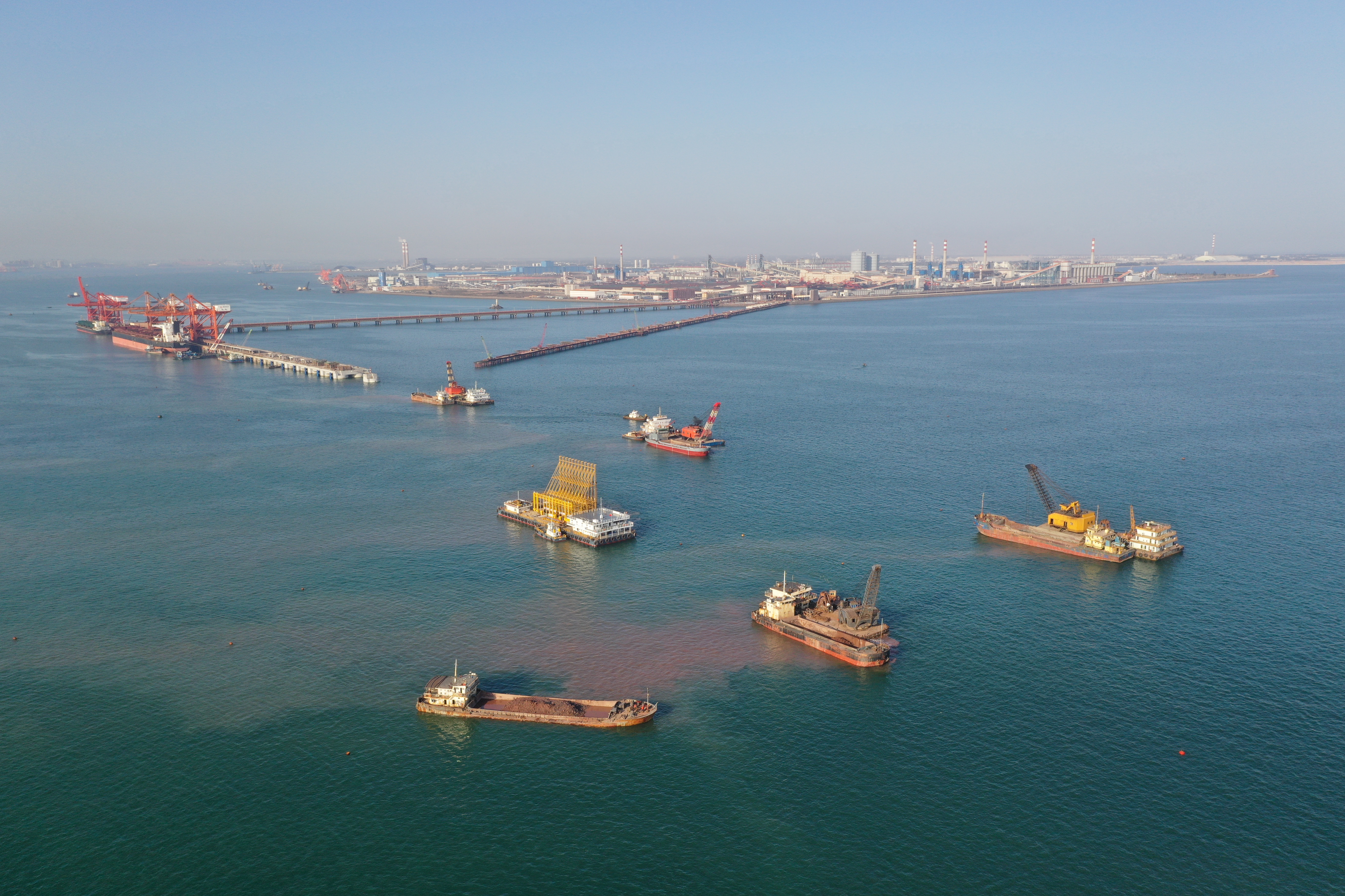 防城港企沙港區(qū)赤沙作業(yè)區(qū)工程項目